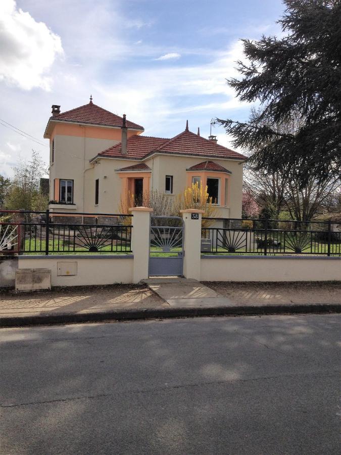 Chambre D'Hote Dans Maison Atypique Possibilite 1 Lit Supplementaire Pour 15 Euros Sancoins エクステリア 写真